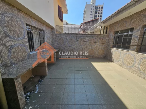Imagem Sobrado com 3 Quartos para alugar, 179m² - Campo Grande