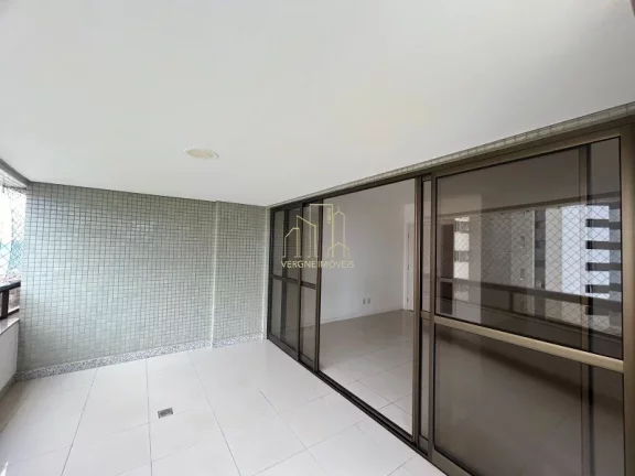 Imagem Aluguel apartamento com quatro quartos três suítes varanda vista mar em Patamares