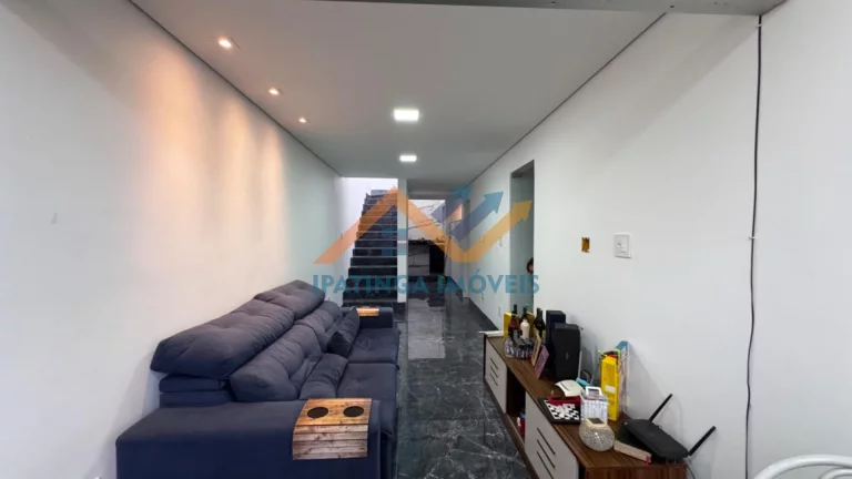 Imagem Casa triplex à venda no bairro Cidade Nova