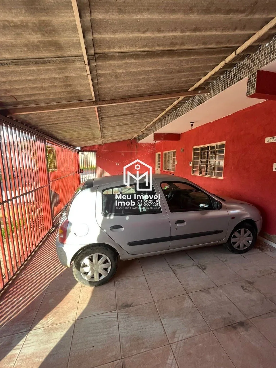 Imagem Prédio com 5 Apartamentos 2 com Suíte 4 Vagas Lote 150m²
