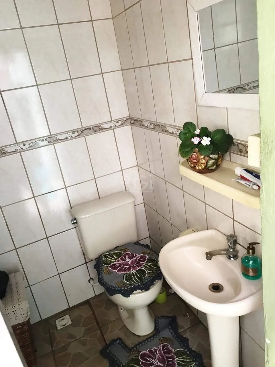Imagem Apartamento para Venda - 101m², 2 dormitórios, 1 vaga - Medianeira