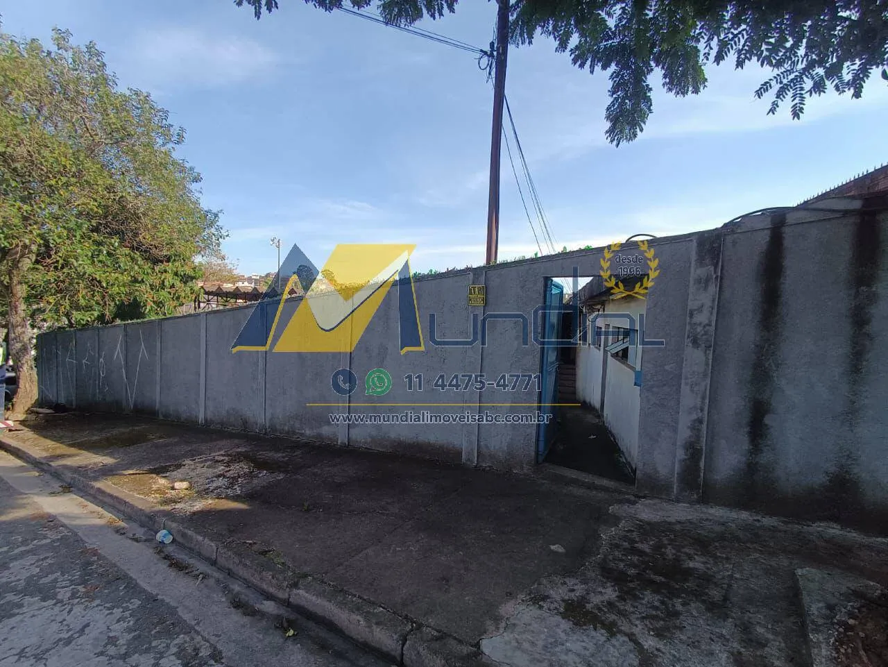 Imagem OPORTUNIDADE DE LOCAÇÃO: GALPÃO E 7 SALAS EM TERRENO DE 476 M²