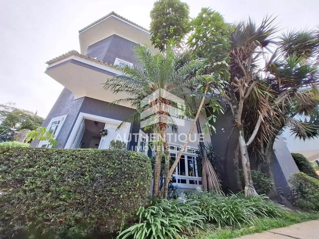 Imagem Casa Alto Padrão em Jardim Medina, Poá/SP