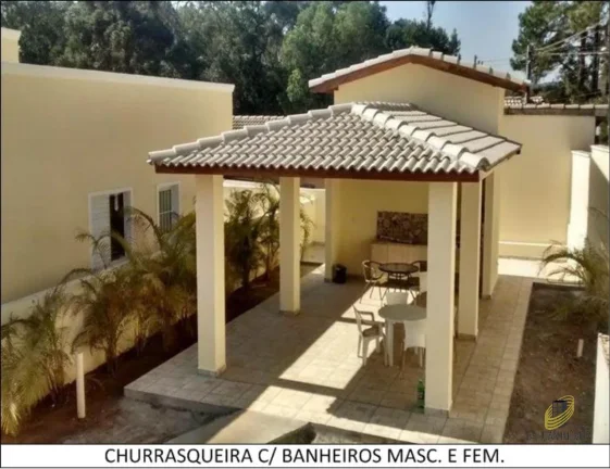 Imagem Casa em condomínio à venda em Cotia-SP, Chácara Tropical, 3 quartos, 2 salas, 1 banheiro, 2 vagas de garagem, 58m².