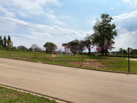 Imagem Terreno a venda dento de Condomínio Residencial