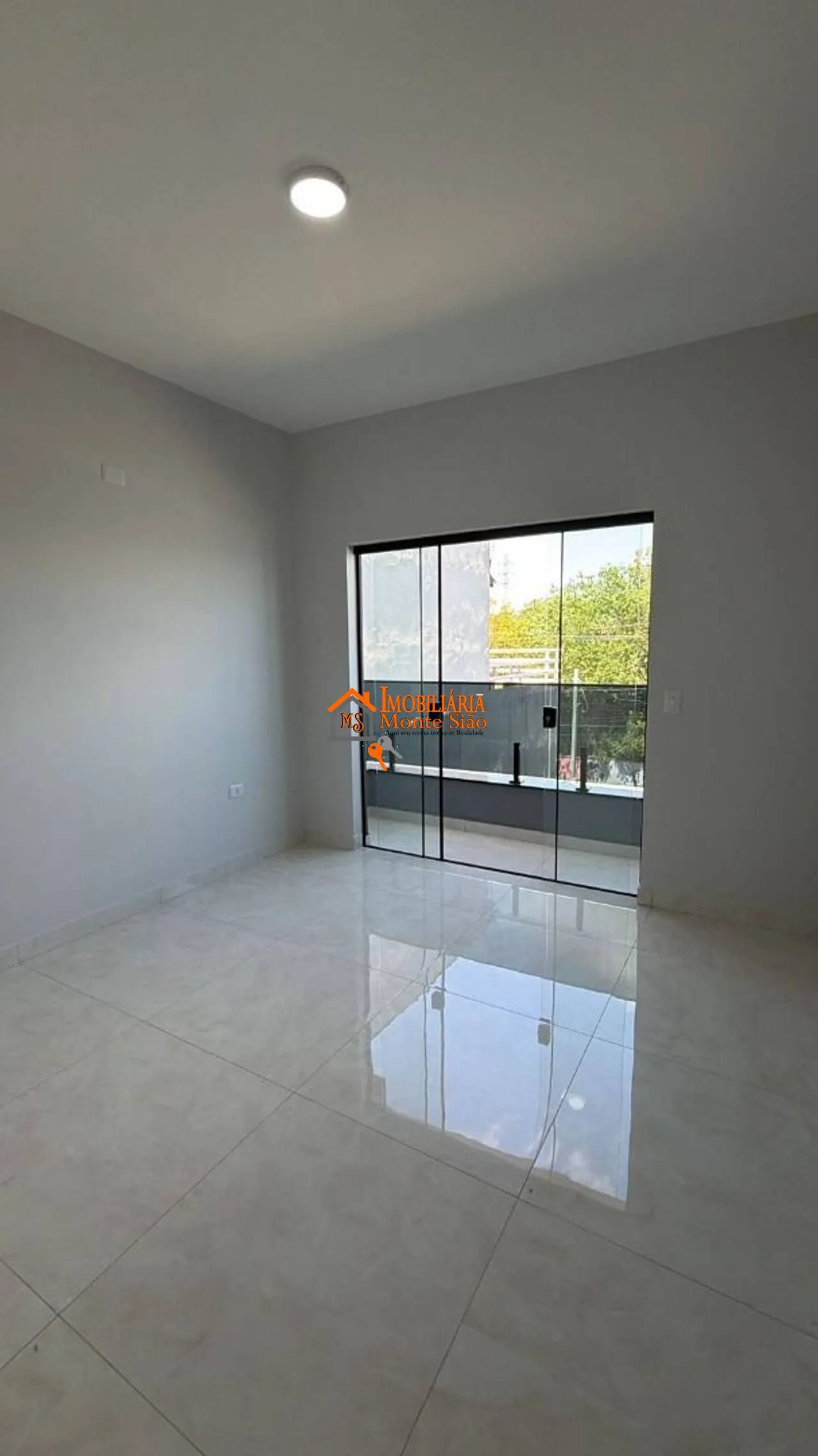 Imagem Sobrado com 2 dormitórios à venda, 75 m² por R$ 540.000,00 - Jardim Zélia - Itaquaquecetuba/SP