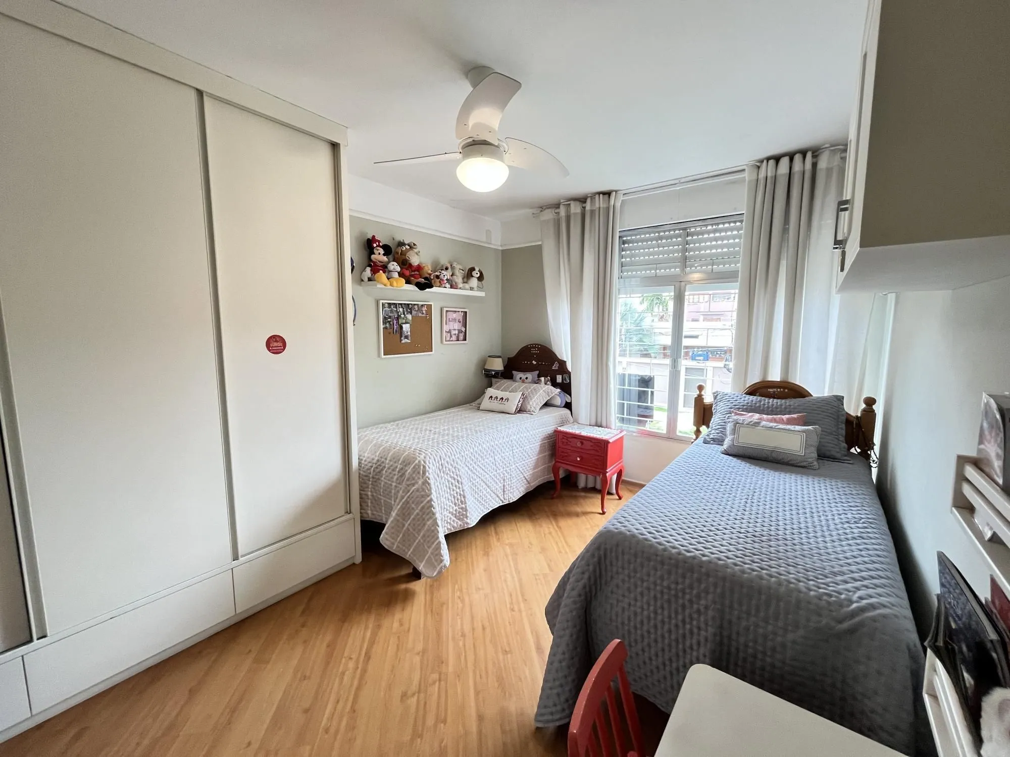 Imagem Apartamento de 2 quartos, suíte e 2 vagas de garagem no bairro Jardim Botânico.