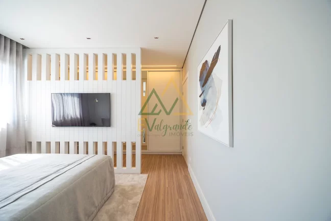 Imagem Apartamento Alto Padrão à venda Água Verde Curitiba PR
