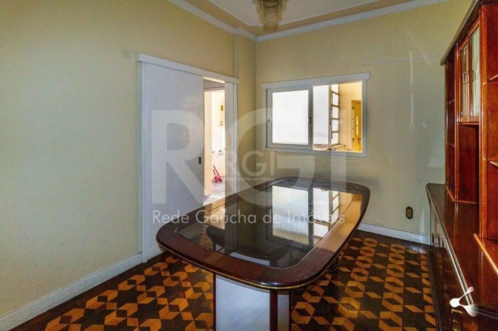 Imagem #Apartamento de 3 dormitórios com vaga de garagem no bairro Cidade Baixa.