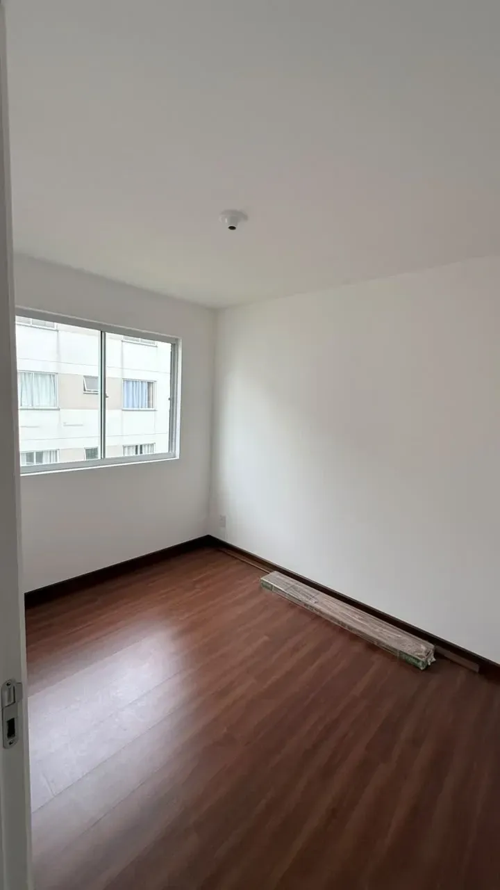 Imagem Apartamento com 2 Quartos à Venda, 40 m² em Jardim Itaqui - Campo Largo