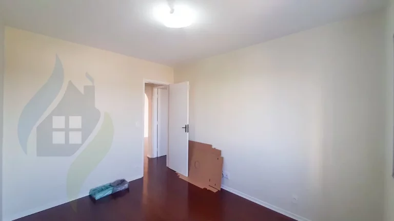 Imagem Apartamento de 2 dormitórios, 1 banheiro, 1 vaga, com 70m² em Centro, São Bernardo do Campo