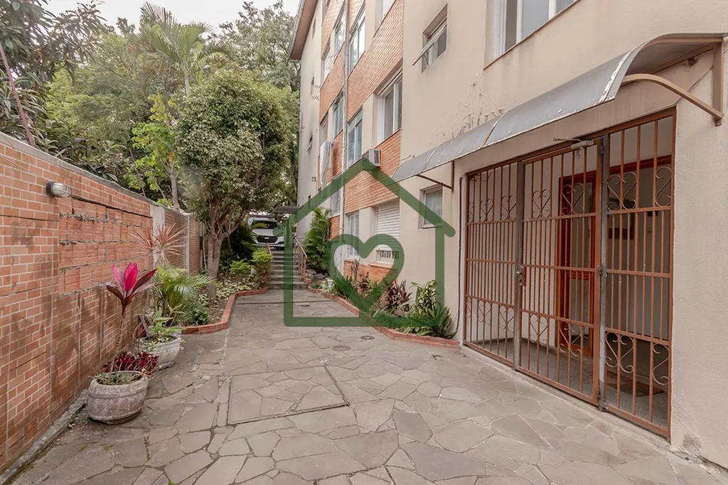 Imagem Descubra seu novo lar em Porto Alegre! Apresentamos um encantador apartamento à venda, localizado n...