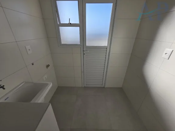 Imagem Apartamento Novo com 2 Quartos em Praia Grande