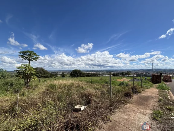 Imagem Terreno Lote em Afonso Queiroz, Patos de Minas/MG