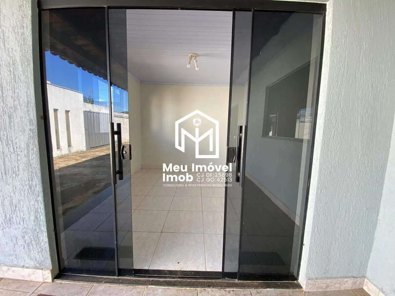 Imagem Casa 3 Quartos 2 Suítes 3 Vagas 259m² Luziânia/GO