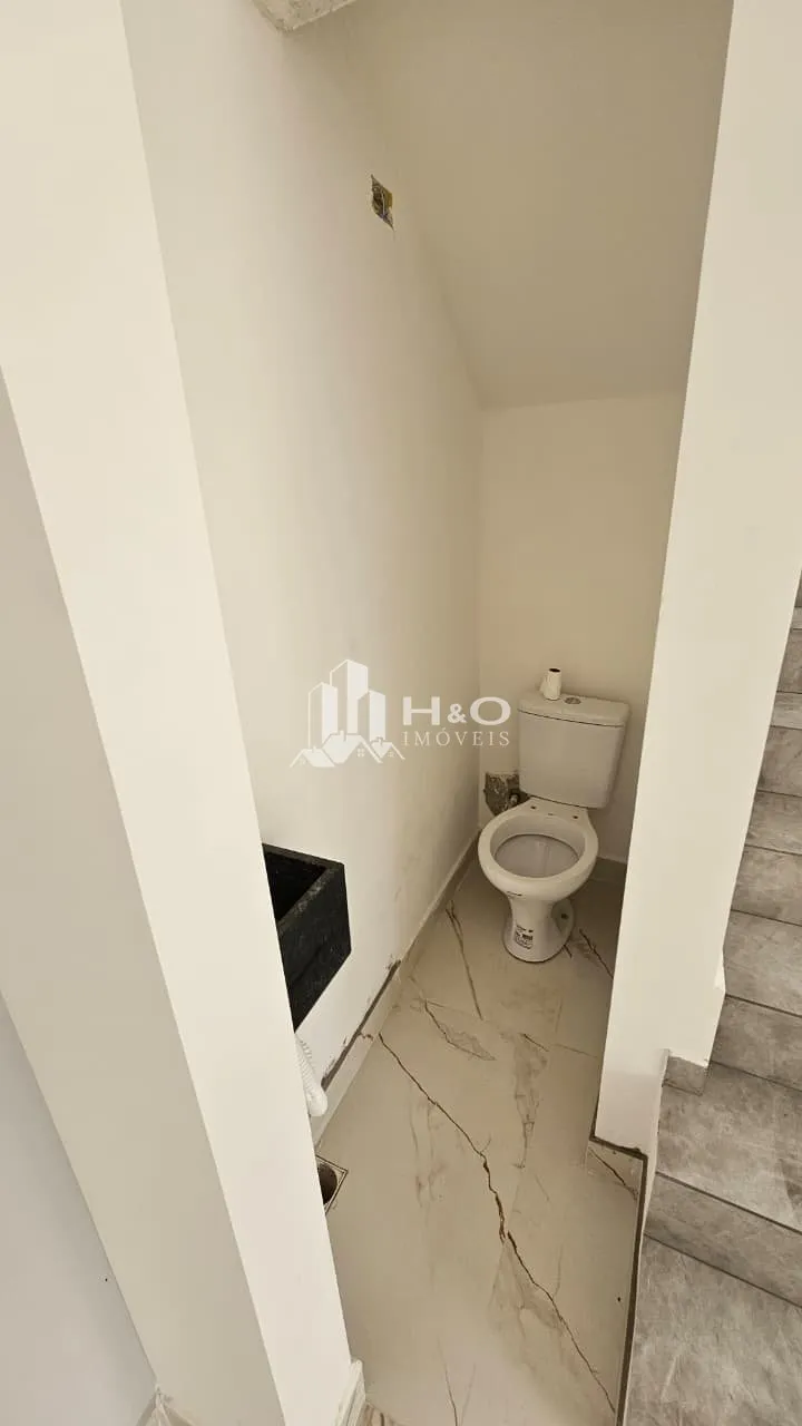 Imagem Sobrado à Venda com 2 Dormitórios, 2 Vagas e Quintal - 90m² - R$ 479.000 - Vila Campanela