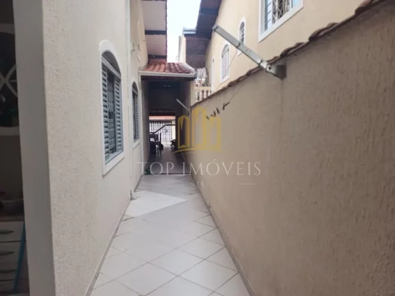 Imagem Uma casa dos sonhos em São José dos Campos! Descubra esta belíssima casa de 4 dormitórios, localizada na região que mais valoriza em São José dos Campos – o Jardim Sul, a menos de 5 minutos do Shopping Oriente.