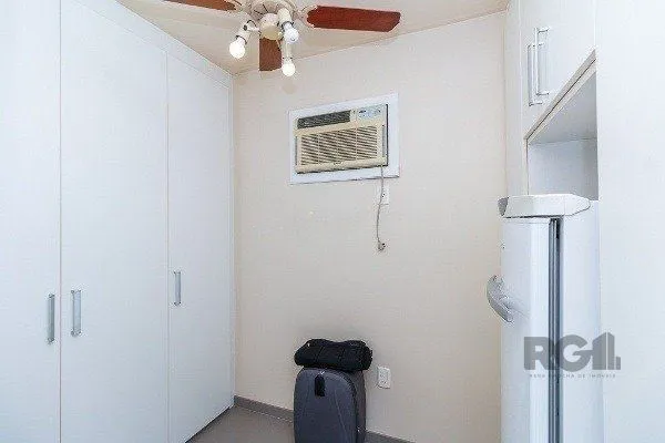 Imagem Vende-se amplo apartamento 3 quartos c/ suíte, 2 vagas, living com sacada e vista - 139m² - Auxiliadora