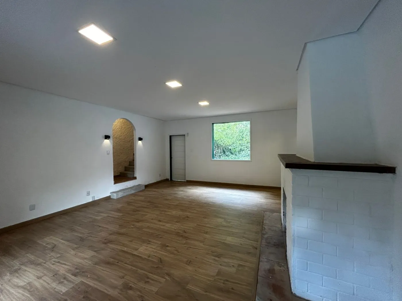 Imagem Casa para Venda em Petrópolis / RJ no bairro Fazenda Inglesa