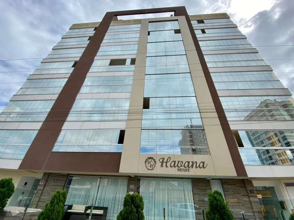 Foto do imóvel Apartamento à venda com 130m2 por R$ 1.400.000,00