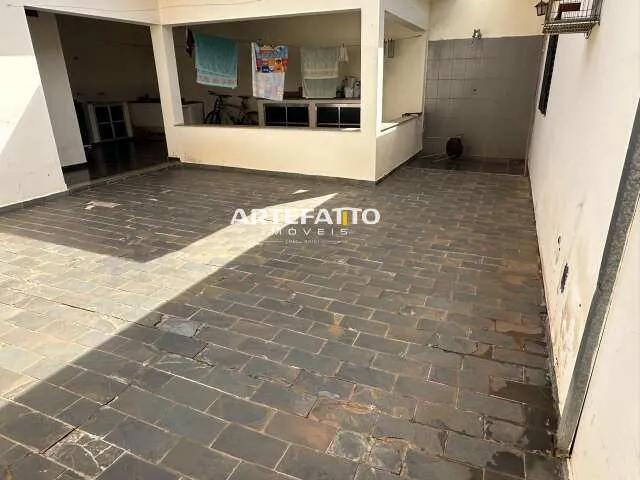 Imagem Casa à venda em Franca, São Joaquim, com 3 quartos, 229m2