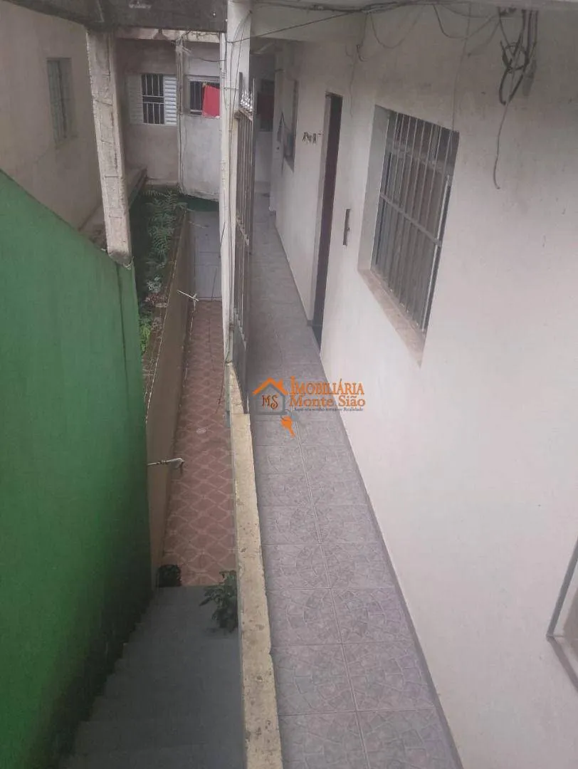 Imagem Sobrado com 5 dormitórios à venda, 250 m² por R$ 530.000,00 - Taboão - Guarulhos/SP