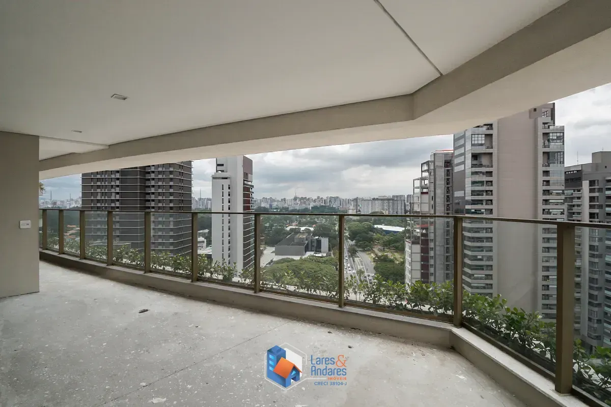 Imagem Apartamento para venda em Moema com 3 quartos, sendo 3 suítes, 221m²