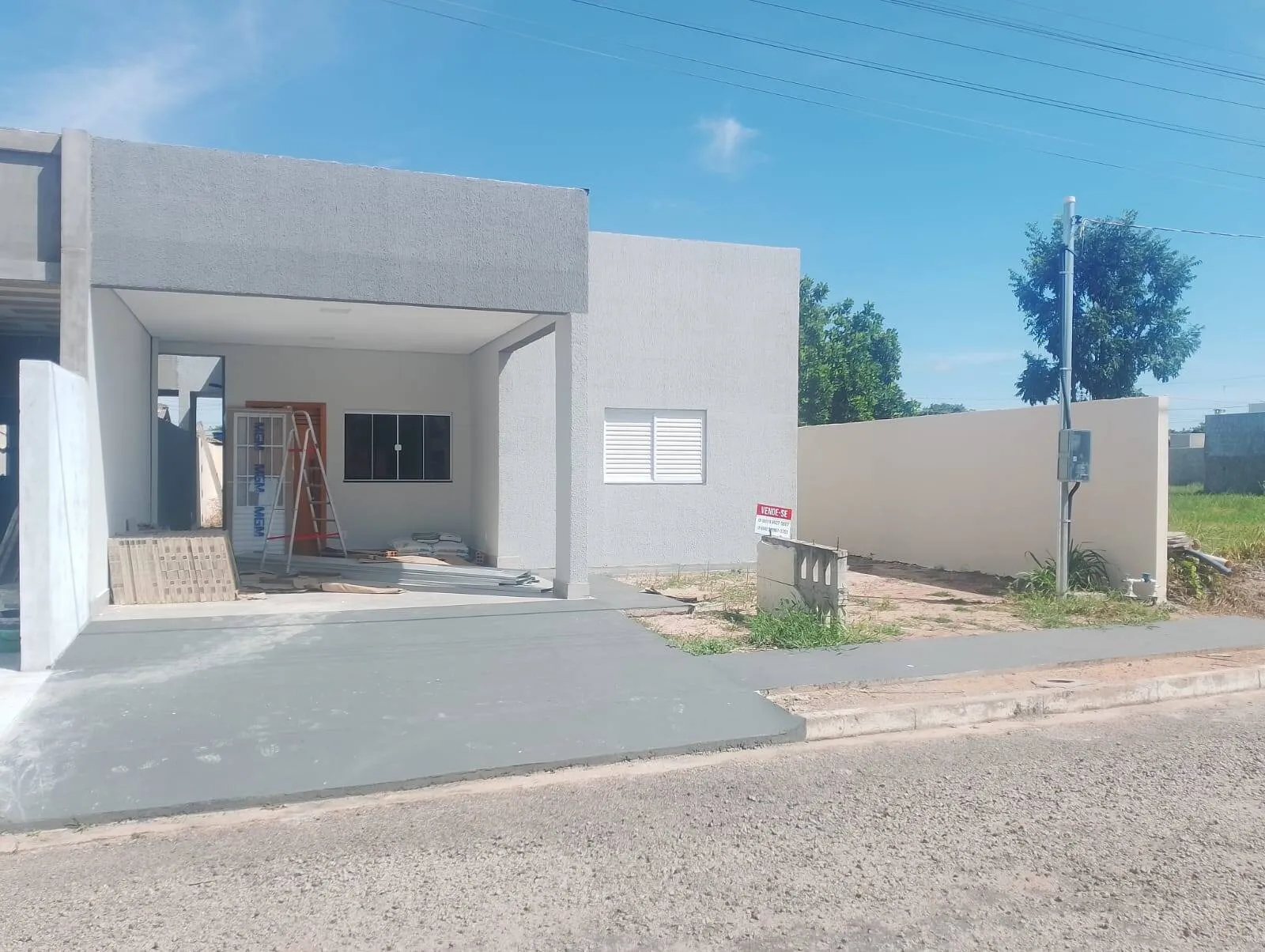 Foto do imóvel Casa Condomínio São Jose 3 Quartos 2 Banheiro em Rua Z