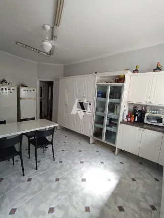 Imagem Refinado Apartamento de Alto Padrão com 211m² na Prestigiosa Vila Rica - Boqueirão, Santos