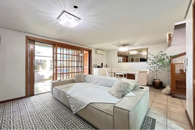 Foto do imóvel Casa em Condomínio para venda em Porto Alegre