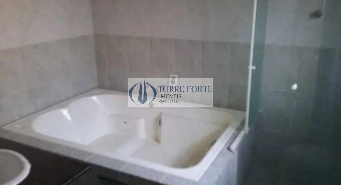 Imagem Casa com 4 dormitorios 1 suite 3 vagas na Vila Nova Curuça.