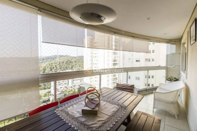 Imagem Apartamento à venda no Resort Tamboré
