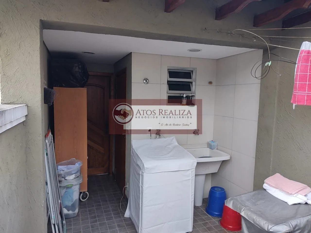 Imagem Compre Casa térrea em Jardim Aeroporto Tamoios - São Paulo