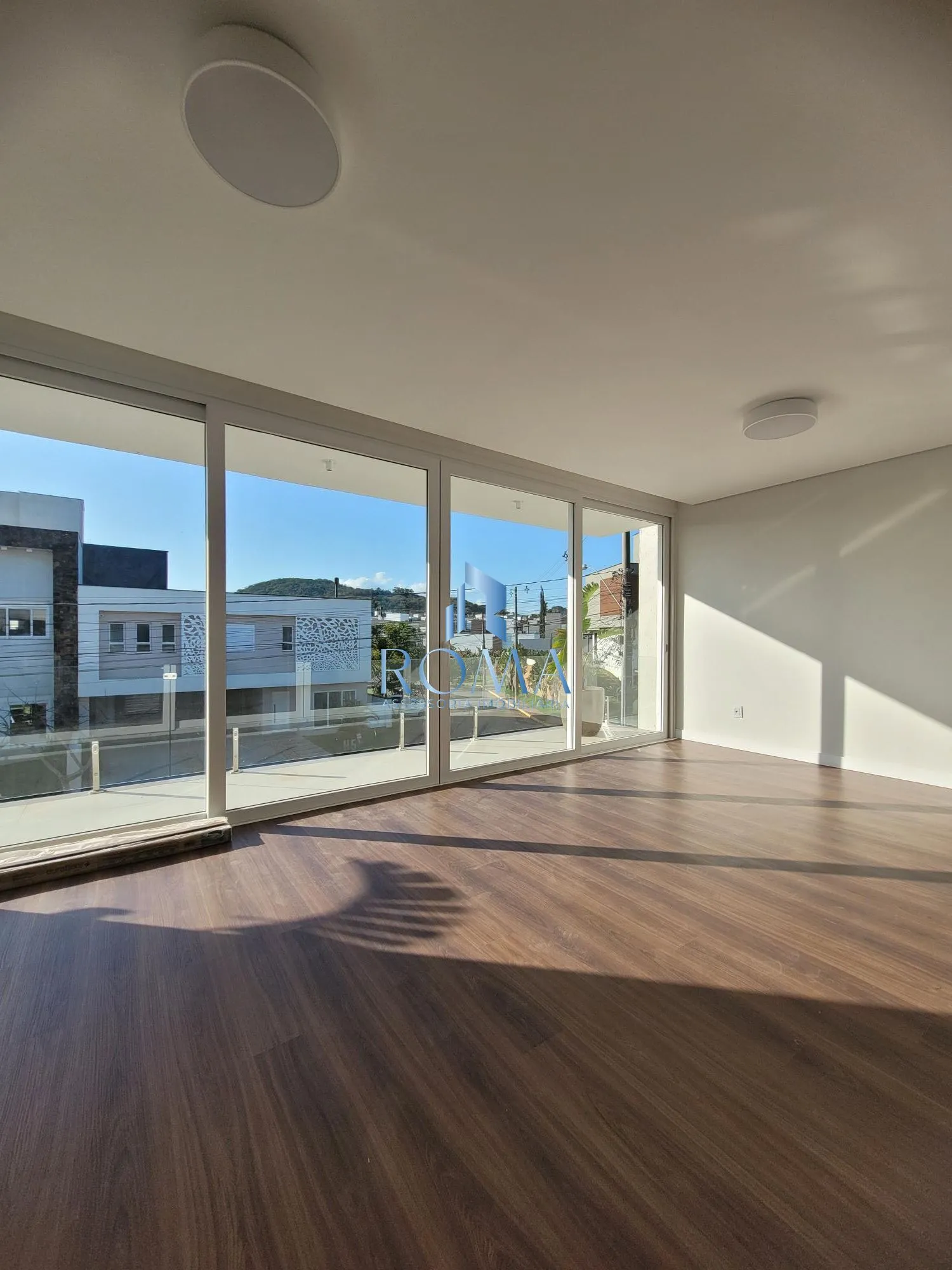 Imagem Sua Casa dos Sonhos no Condomínio Tomazetti!
