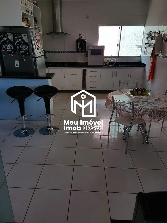 Imagem Casa 3 Quartos 2 Suítes 4 Vagas 350m² Vicente Pires/DF