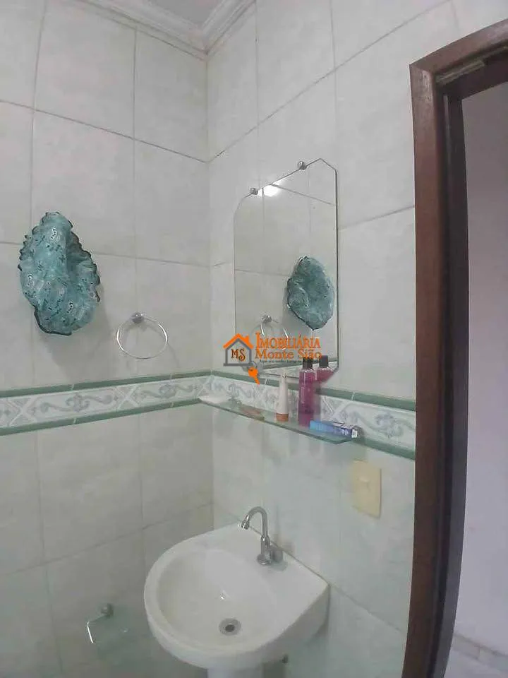 Imagem Sobrado com 3 dormitórios à venda, 100 m² por R$ 640.000,00 - Jardim Arapongas - Guarulhos/SP