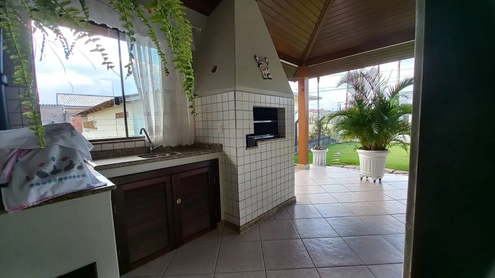 Imagem Chácara para aluguel com 4 quartos 1 suíte, 220,7m² em Aririú da Formiga Palhoça
