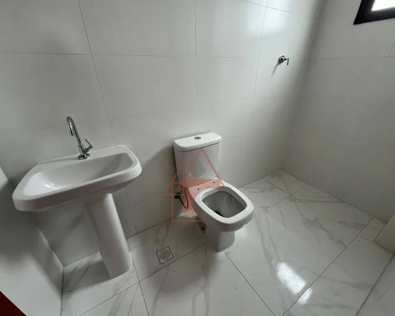 Imagem Apartamento com 2 Quartos à Venda, 78 m² em Guilhermina - Praia Grande