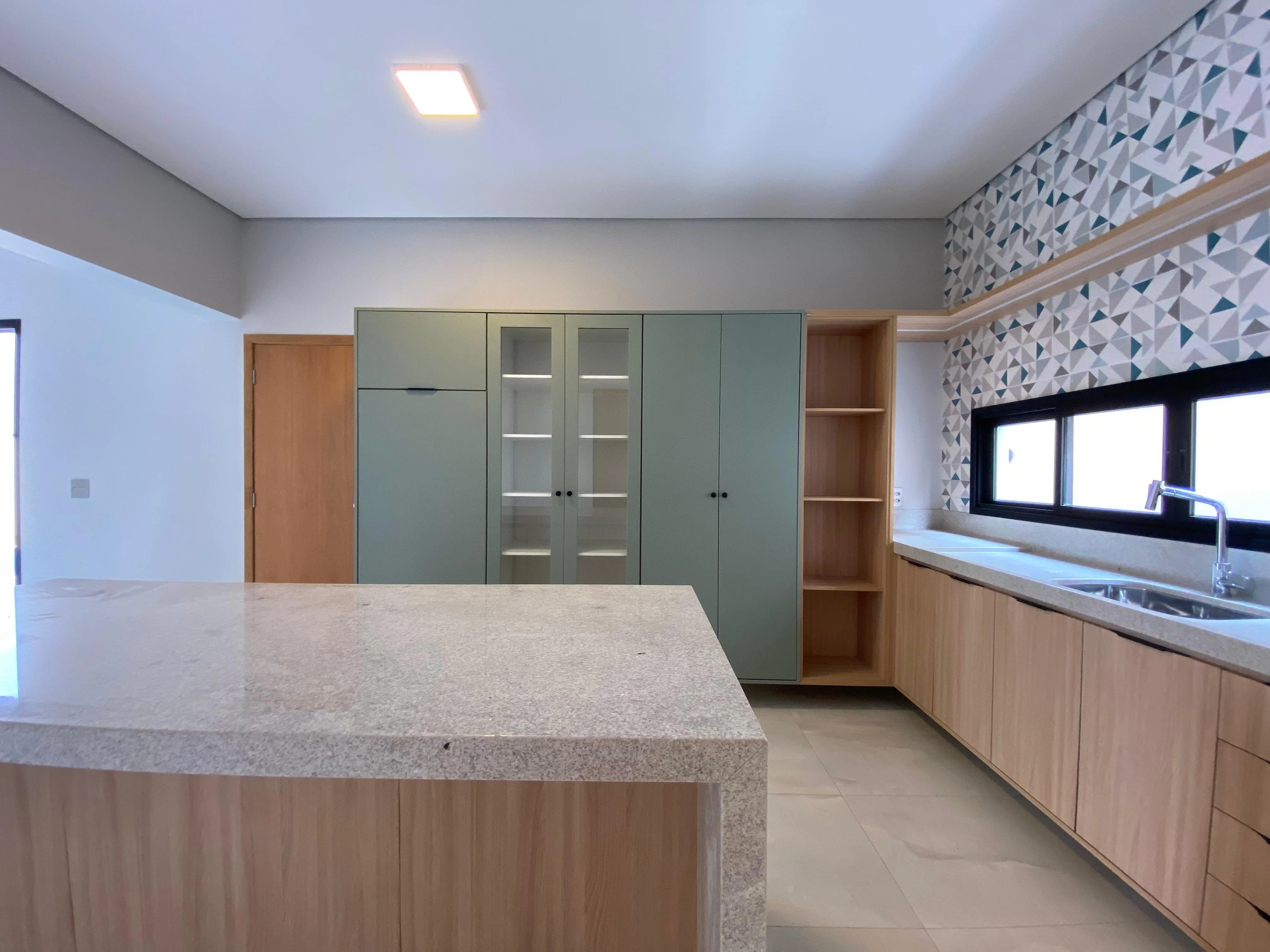 Imagem Linda Casa no Alphaville 3