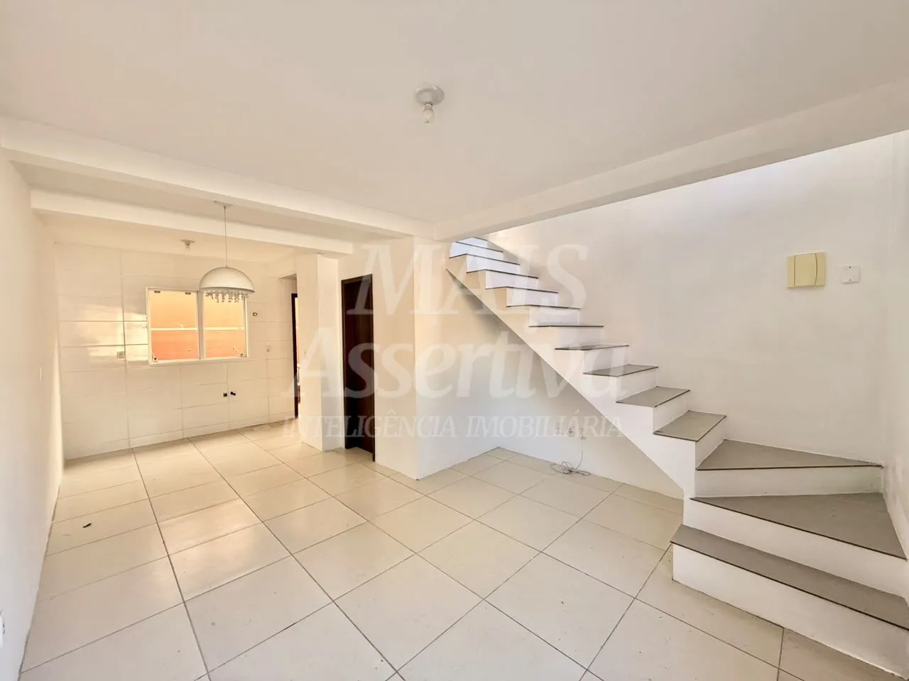Imagem Sobrado geminado para venda em condominio fechado - São Jorge, Novo Hamburgo