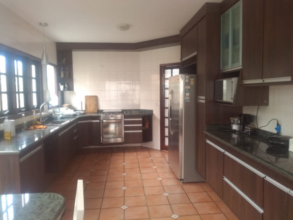 Imagem Sobrado com 4 Quartos à Venda, 417 m² em Centro - Mongaguá