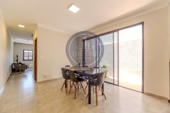 Imagem Imperdível oportunidade: Casa à venda na Vila Mariana, São Paulo-SP, com 3 quartos, 1 suíte, 2 salas, 3 banheiros e 146m² de área!
