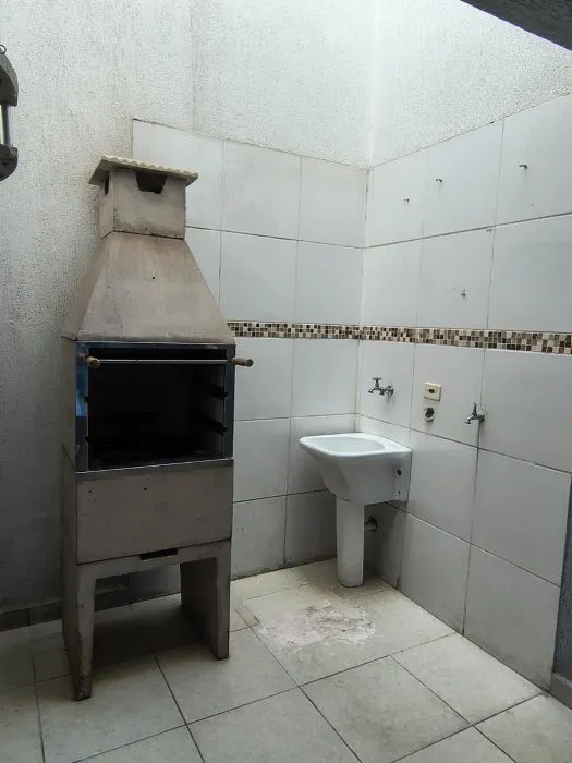 Imagem Sobrado para locação próximo ao metrô Vila Matilde.