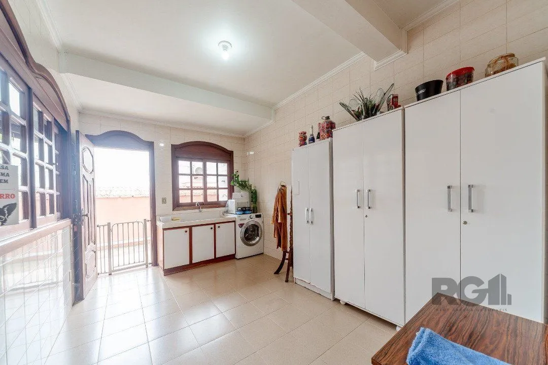 Imagem Casa para Venda - 646m², 4 dormitórios, sendo 2 suites, 4 vagas - Jardim Isabel