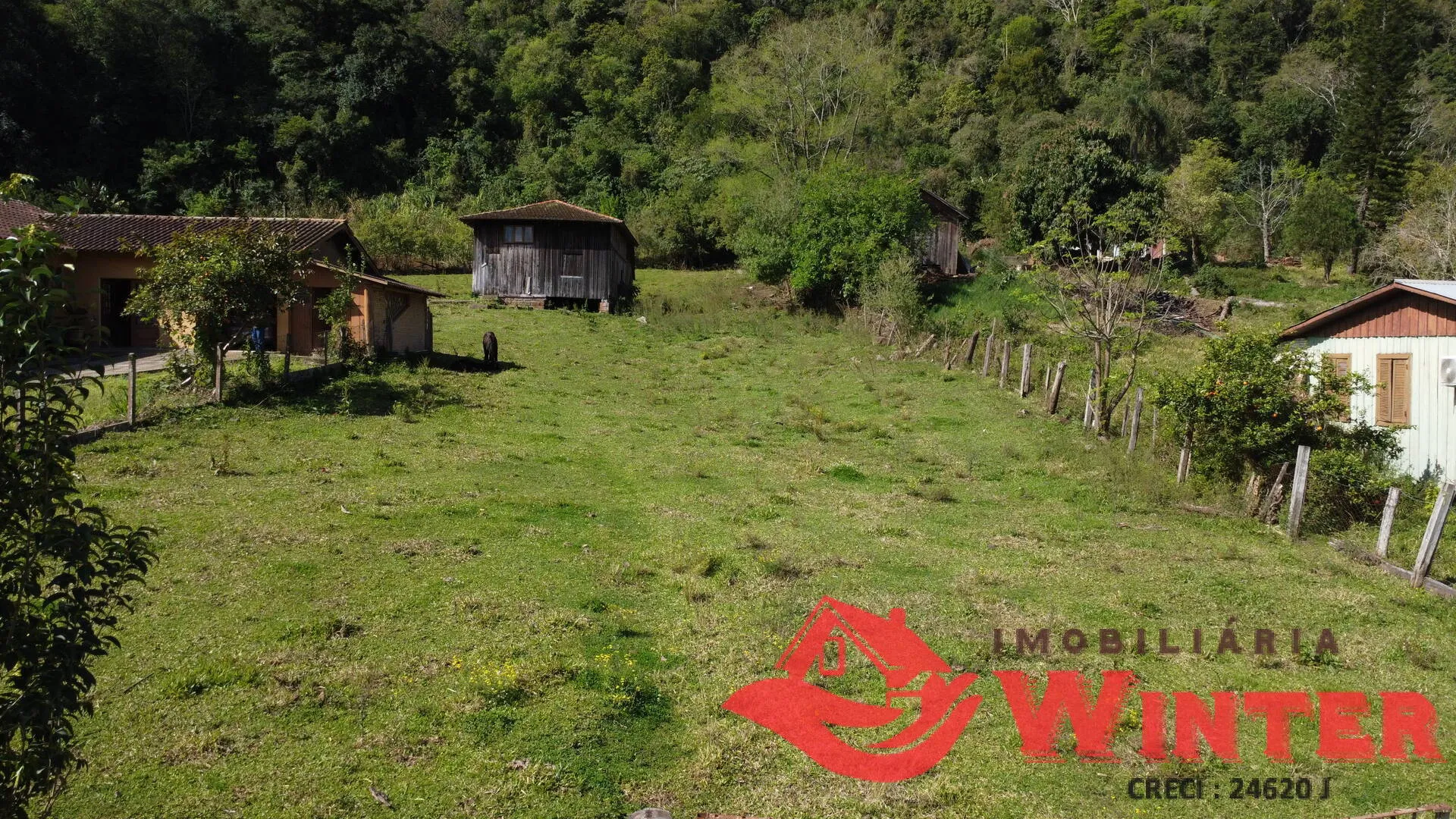 Foto do imóvel Área de terras com 3 hectares