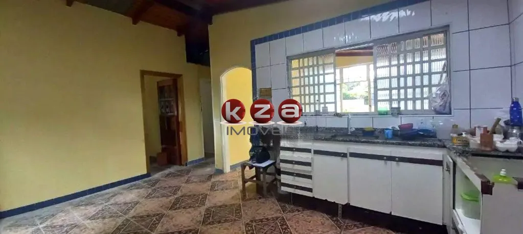 Imagem Chácara à venda em Valinhos-SP: 2 quartos, 1 sala, 1 banheiro e 80,00 m² de área em Chácaras São Bento!