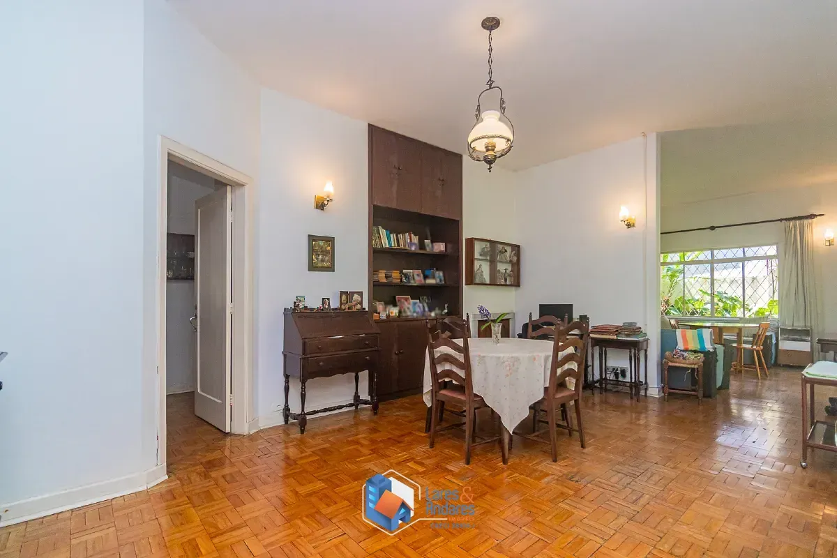Imagem Casa para venda em Santo Amaro com 4 quartos, sendo 1 suíte, 969m²