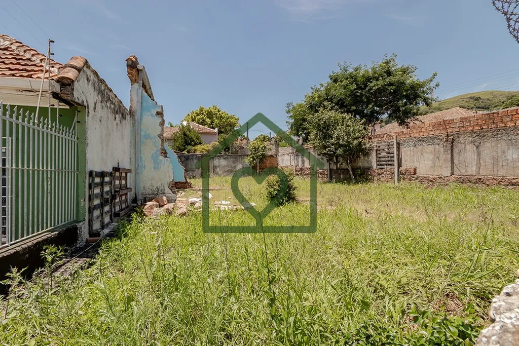 Imagem TERRENO DE 11 x 18,8 
Com 206,8m² 
 
Descubra uma excelente oportunidade de investimento em Porto A...