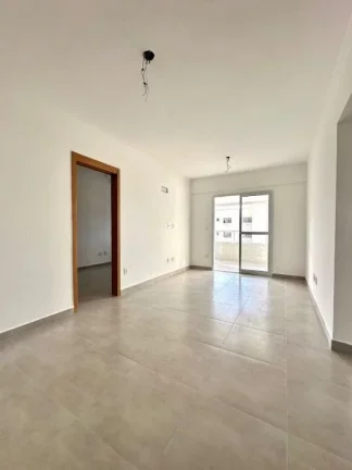 Imagem Apartamento à Venda em Guilhermina, Praia Grande - SP