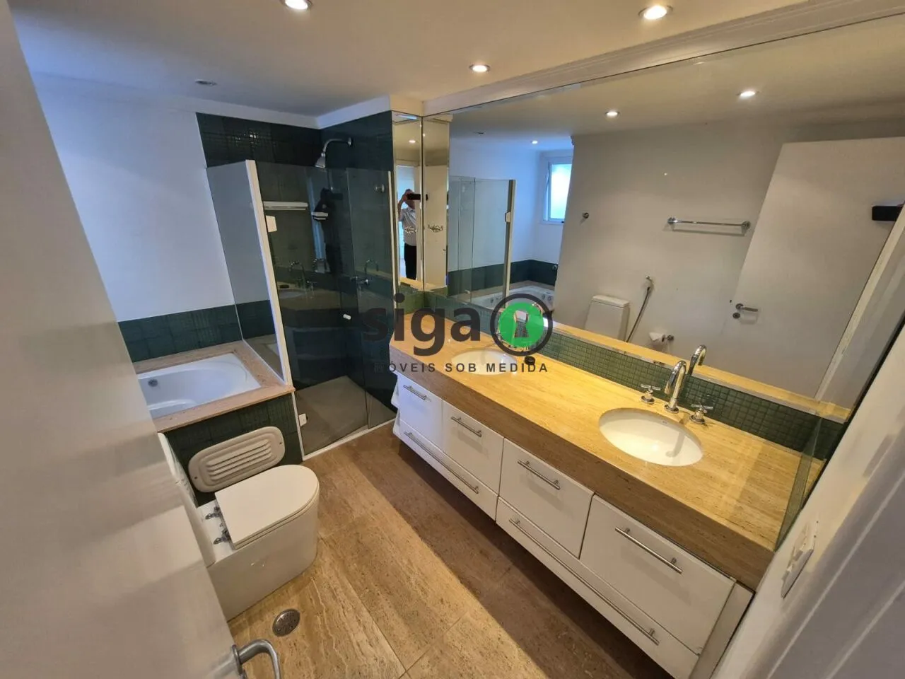 Imagem Apartamento a venda no Alto da Boa Vista com 4 quartos